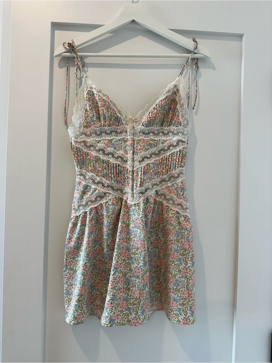For Love And Lemons Dresses & Skirts - For Love & Lemons Floral Lace-Trim floral mini Slip Dress